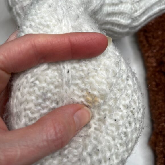 2 Pairs of Slipper Socks Brown Bear with Bows White Cable Knit Sherpa Faux Fur - Picture 11 of 13